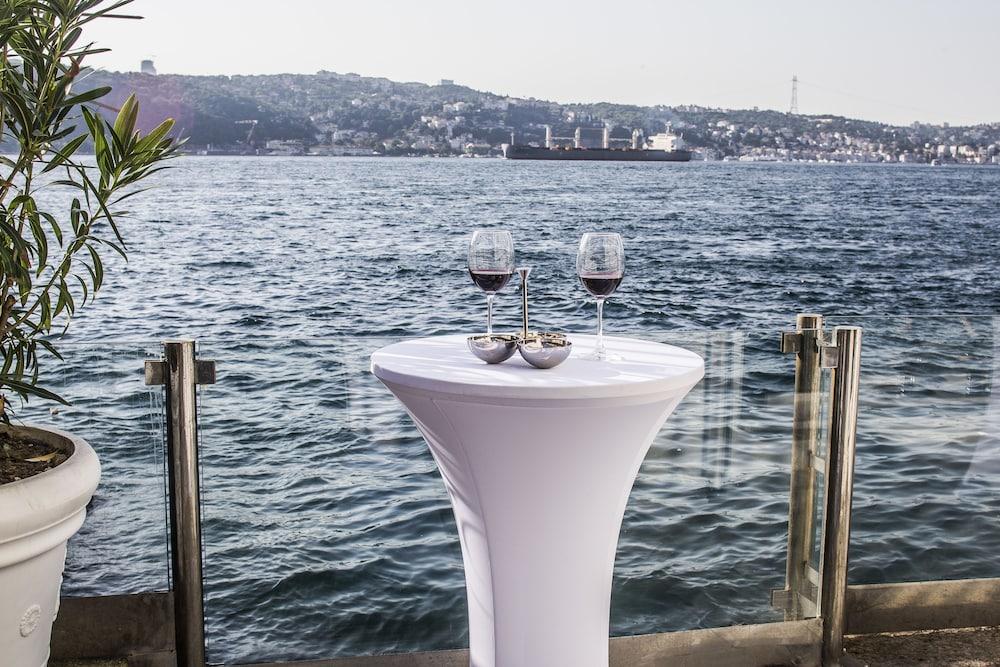 Bosphorus Palace Hotel Istanbul Exteriör bild